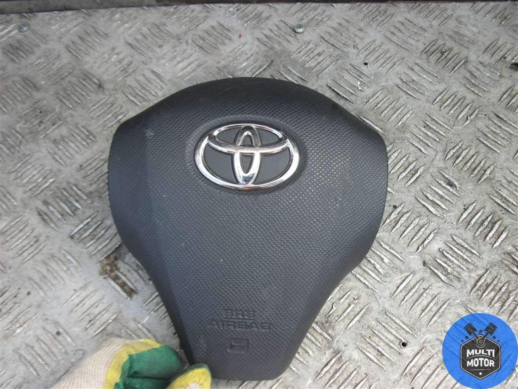 Подушка безопасности водителя TOYOTA YARIS II (2005-2011)