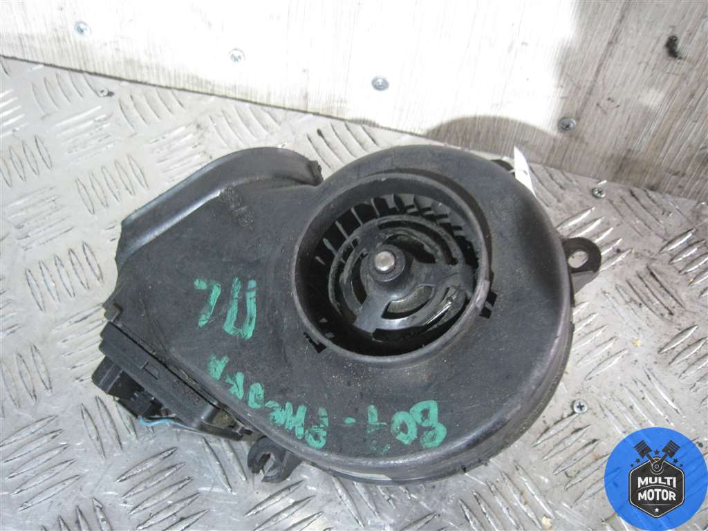 Моторчик печки PEUGEOT 807 (2002-2010)