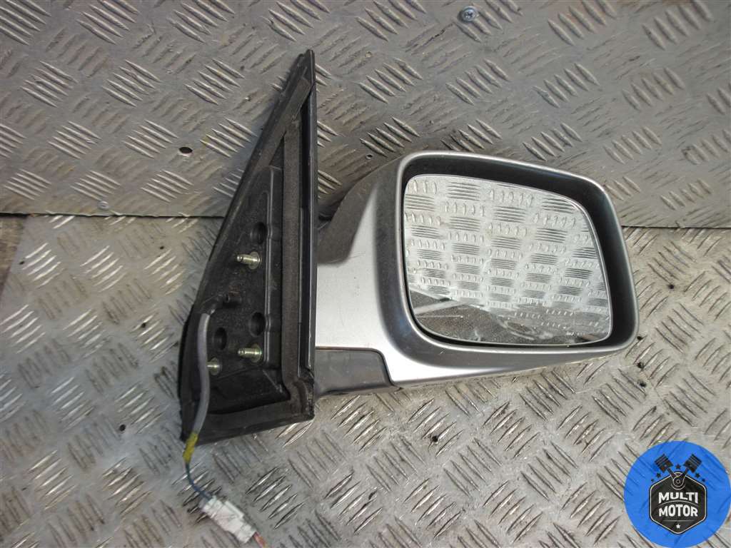 Зеркало наружное правое NISSAN X-TRAIL I T30 (2001-2007)