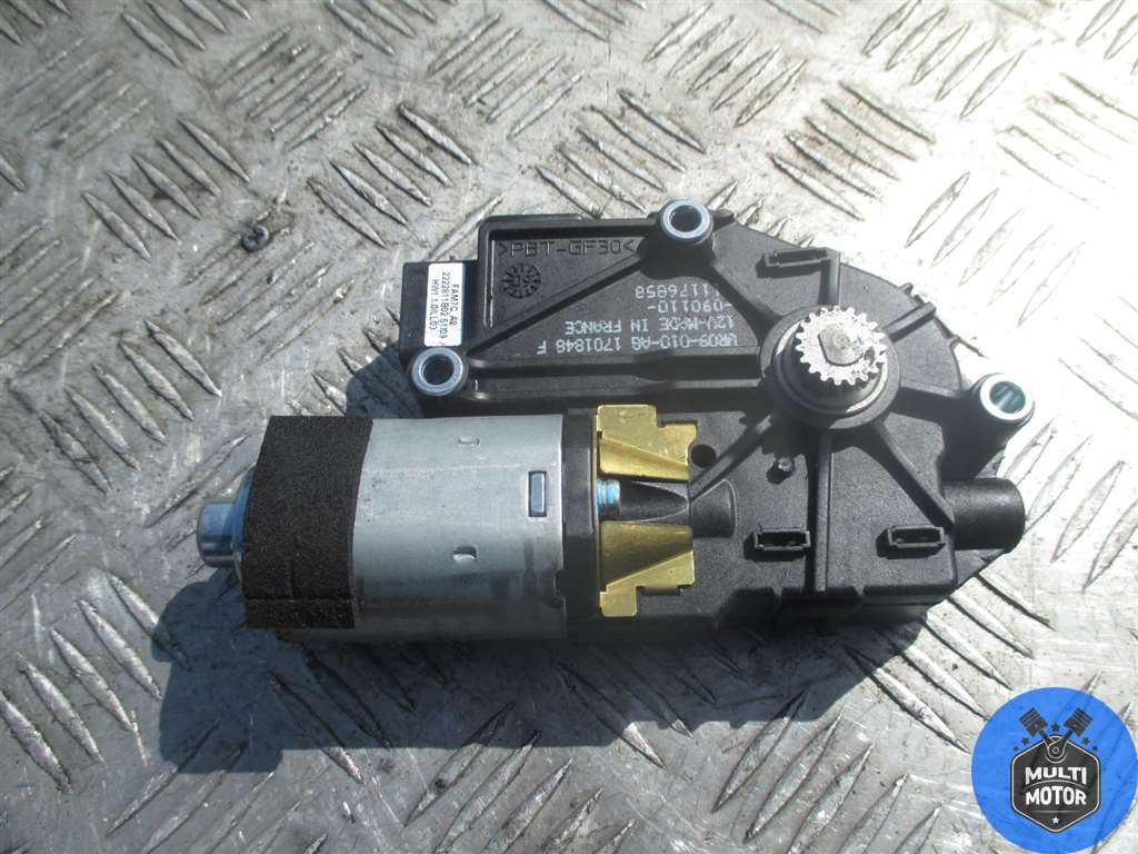 Двигатель электролюка PEUGEOT 407 (2004-2010)