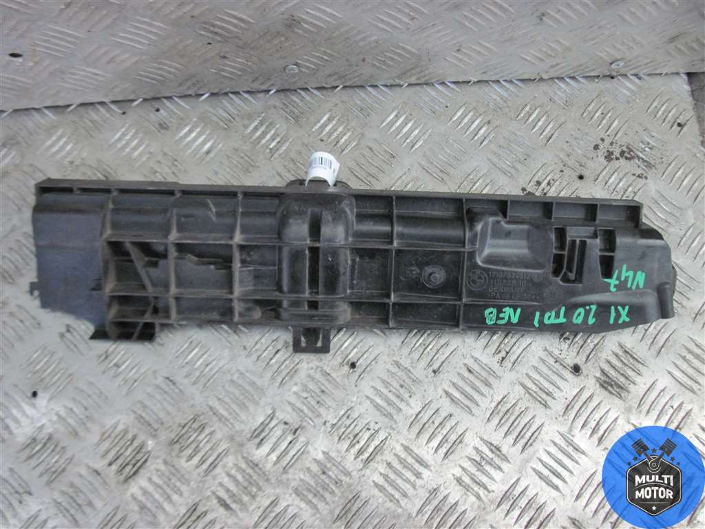 Кронштейн радиатора BMW X1 E84