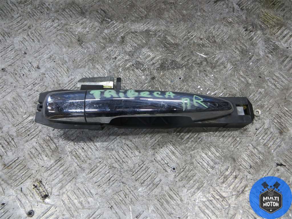 Ручка наружная передняя правая SUBARU TRIBECA (2005-2014)