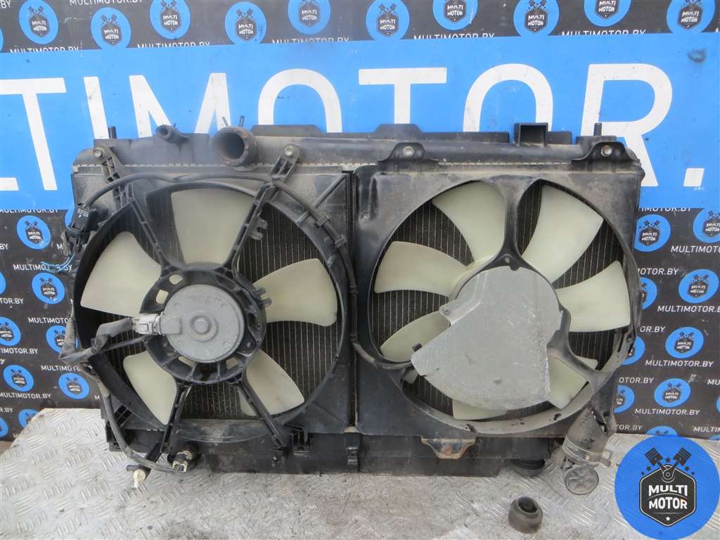 Радиатор (основной) TOYOTA RAV 4 II (2000-2005)