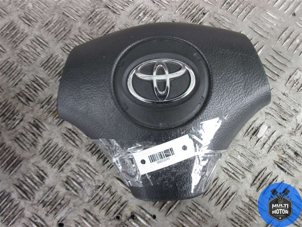 Подушка безопасности водителя TOYOTA COROLLA E12 (2001 - 2007 г.в.)