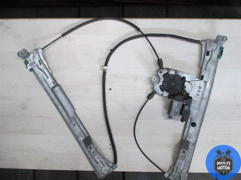 Стеклоподъемник электрический передний левый RENAULT CLIO III (2005-2012)