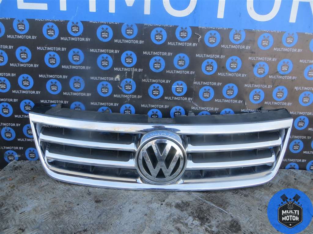 Решетка радиатора Volkswagen TOUAREG (2002-2010)