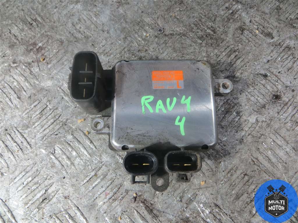 Реле вентилятора TOYOTA RAV 4 IV (2013-2019)